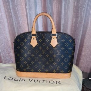 ❌❌❌sold❌❌❌Louis Vuitton Mono Alma PM